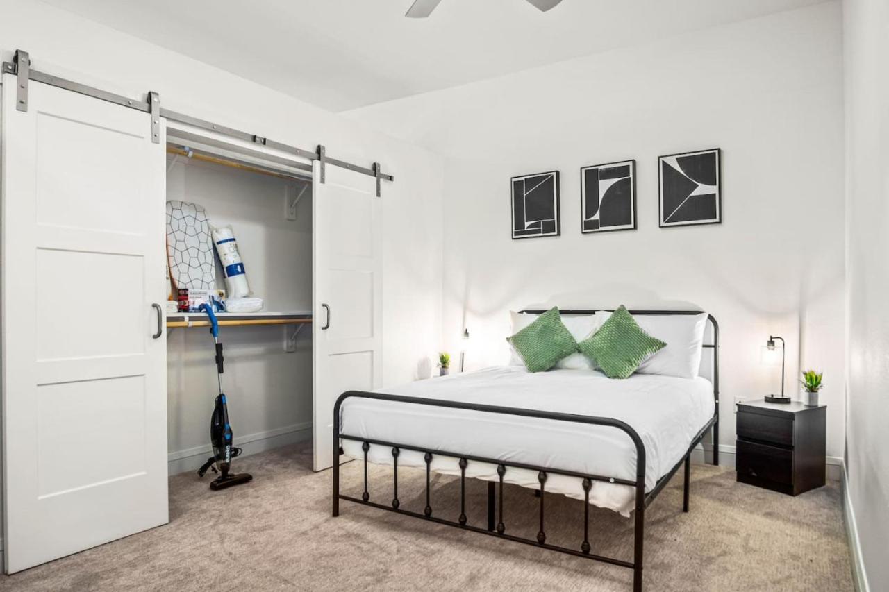 Luxurious New Unit 1Bd1Ba Pool, Golf Sim Appartement Austin Buitenkant foto